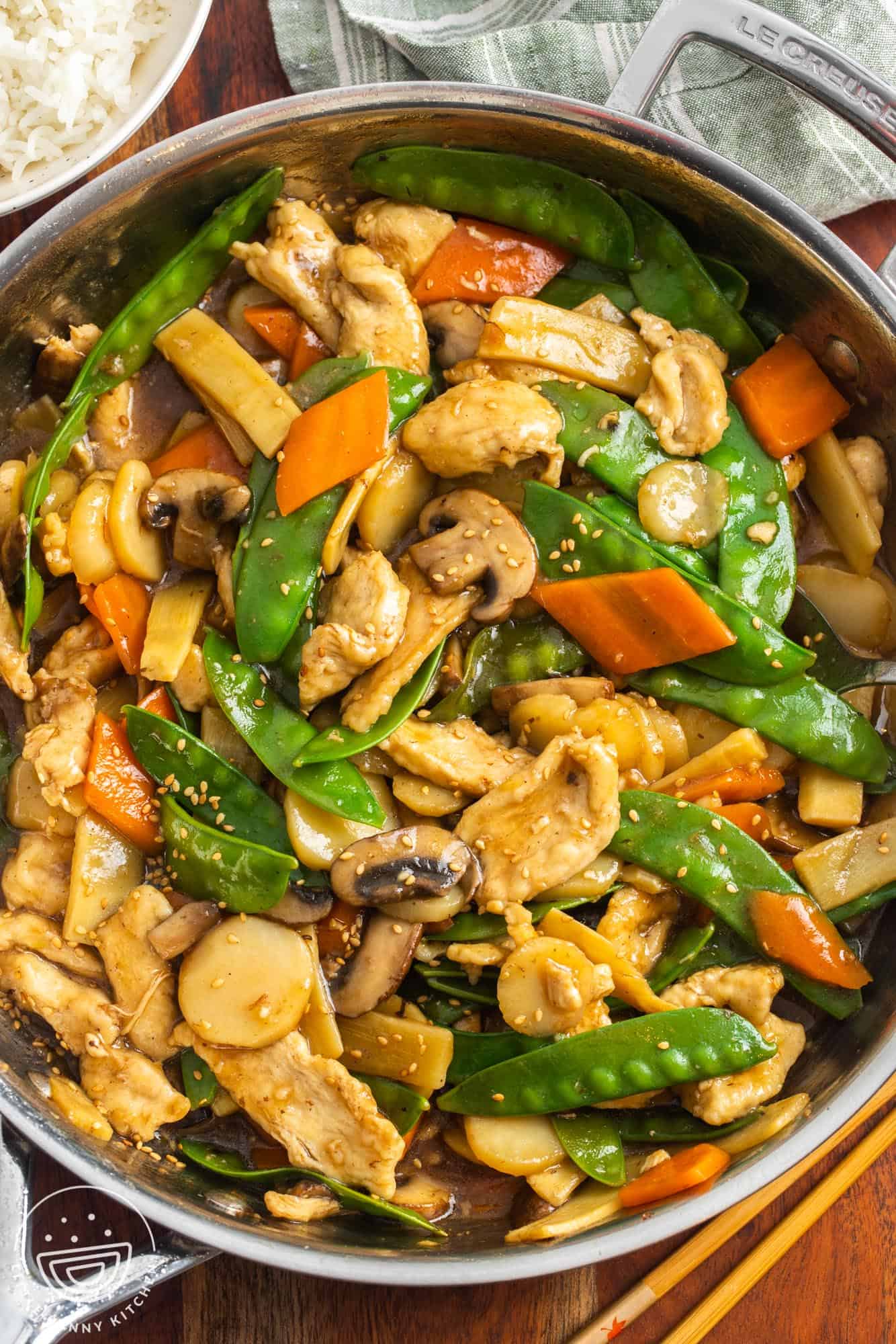 What is Moo Goo Gai Pan? A Healthy Chinese-American Classic